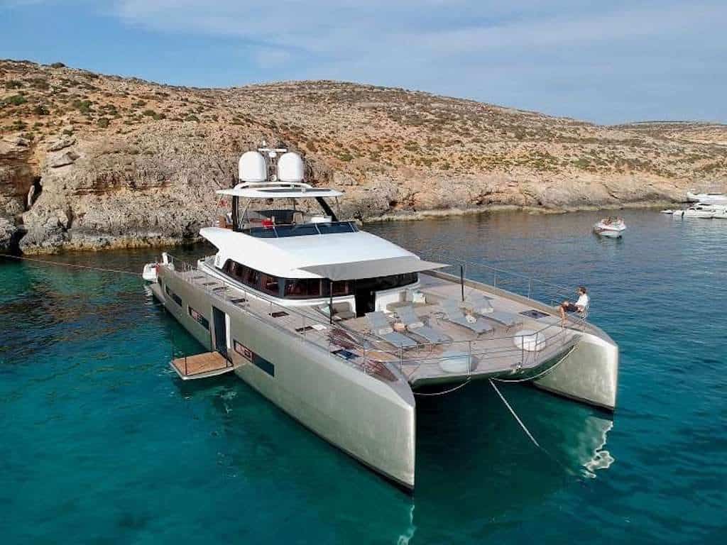 BVI Power Catamaran Yacht Charter