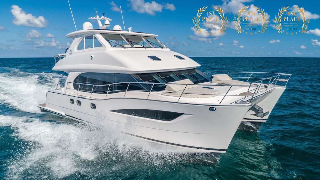 Power Catamaran Mystic Soul