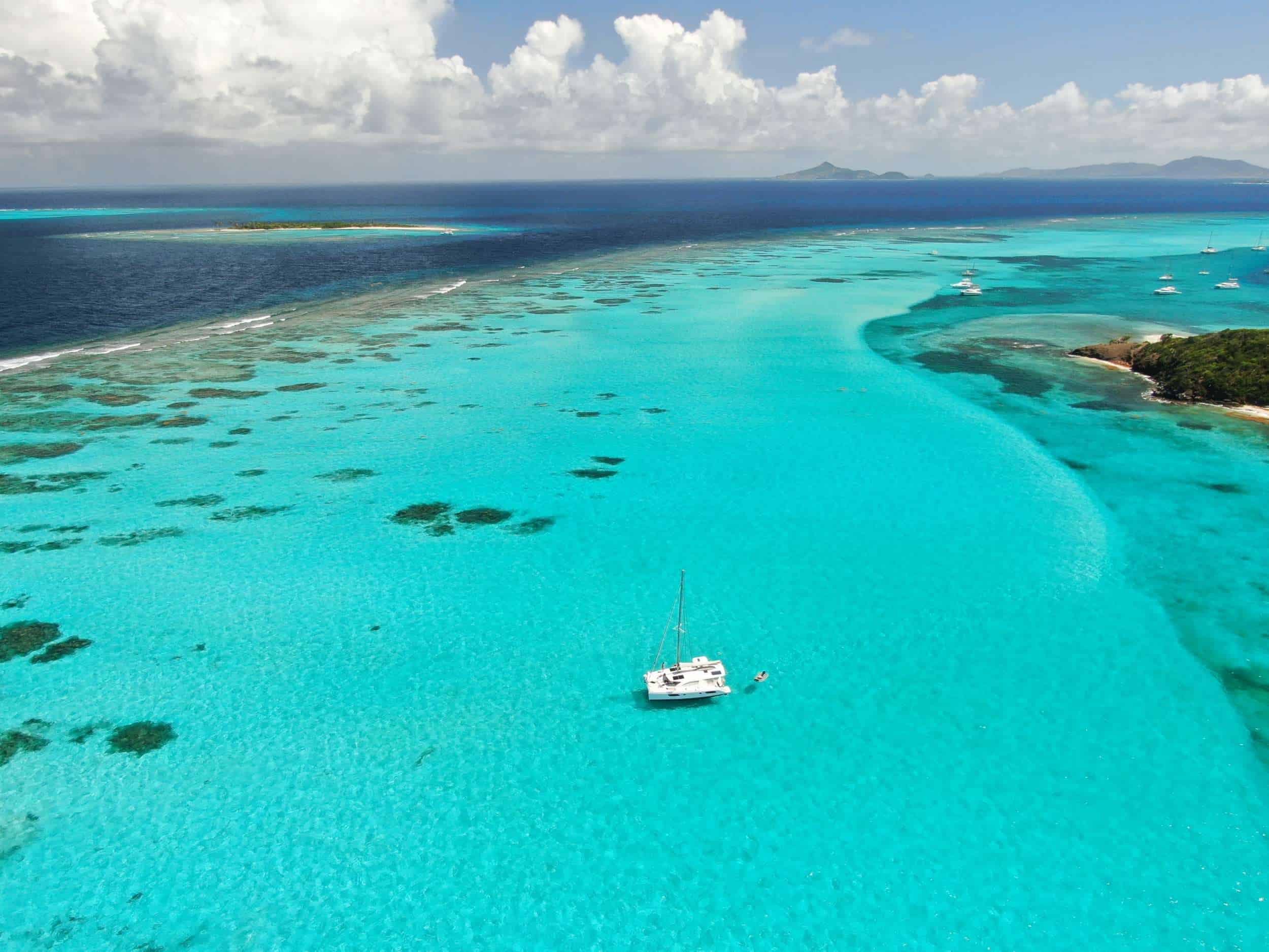 Catamaran Groovy