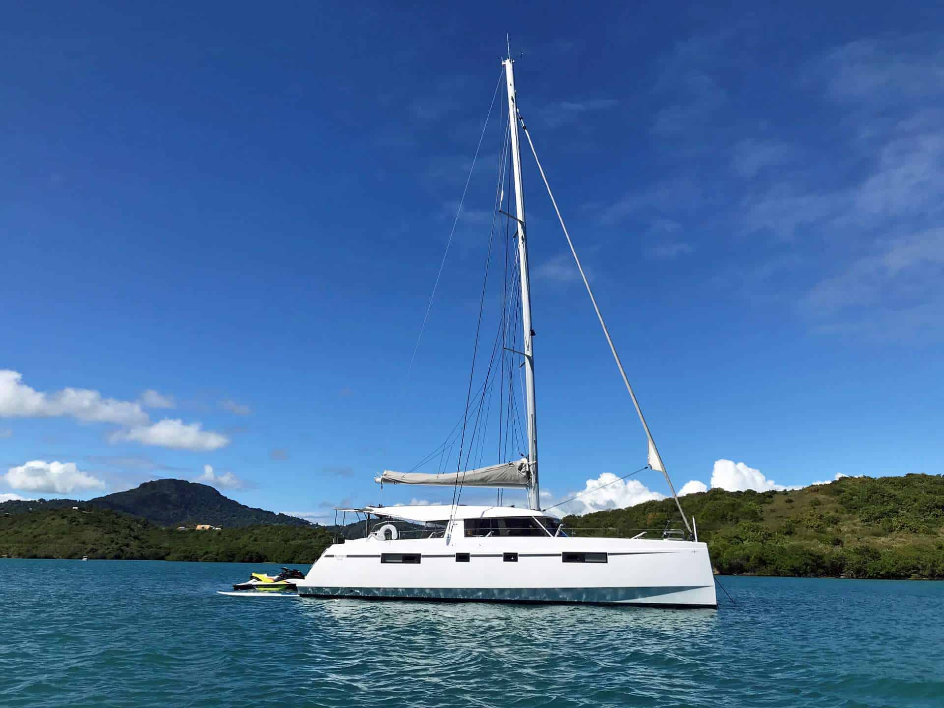Catamaran Illusion