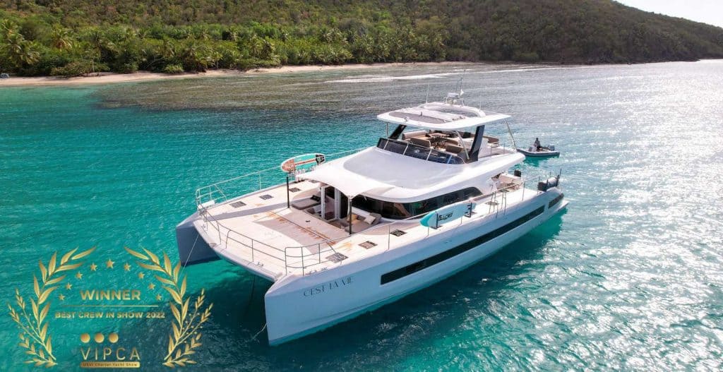 Power Catamaran C'est La Vie